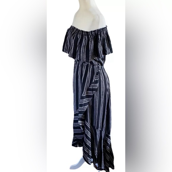 Elan Off the shoulder Ruffle Maxi cover-up (on sheer side) - Very dark navy - Picture 4 of 5